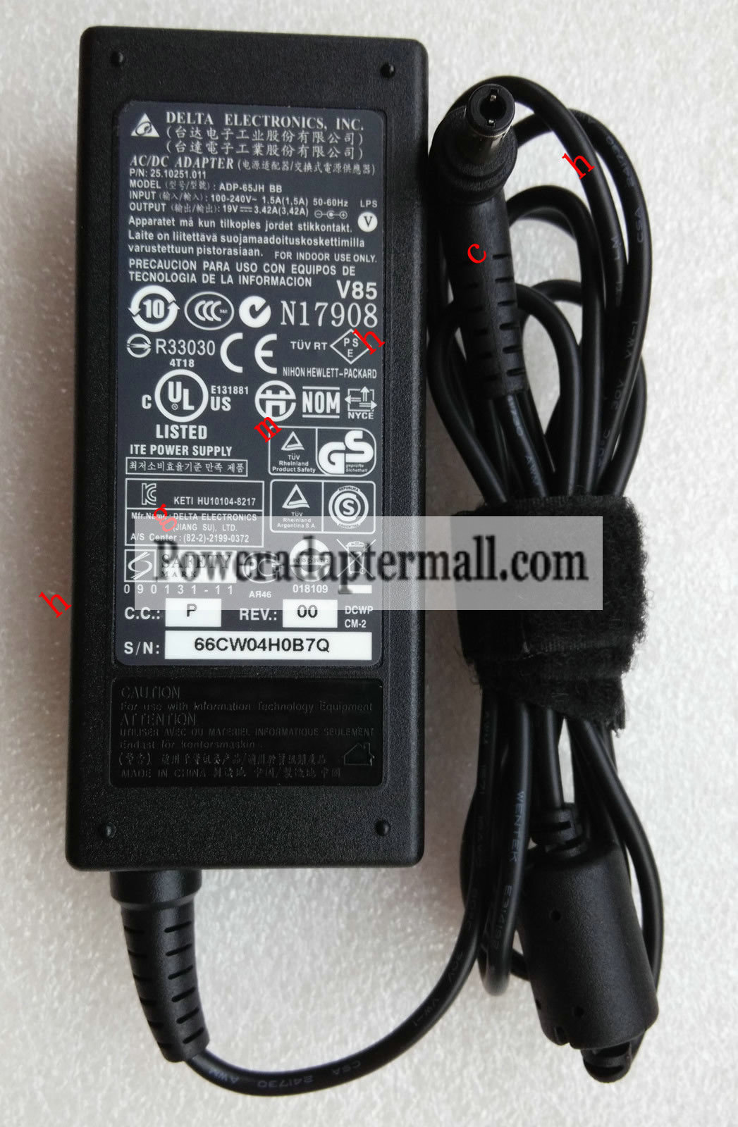 ADP-65JH AB ADP-65MH 65W 19V 3.42A Clevo W25CSW AC Adapter