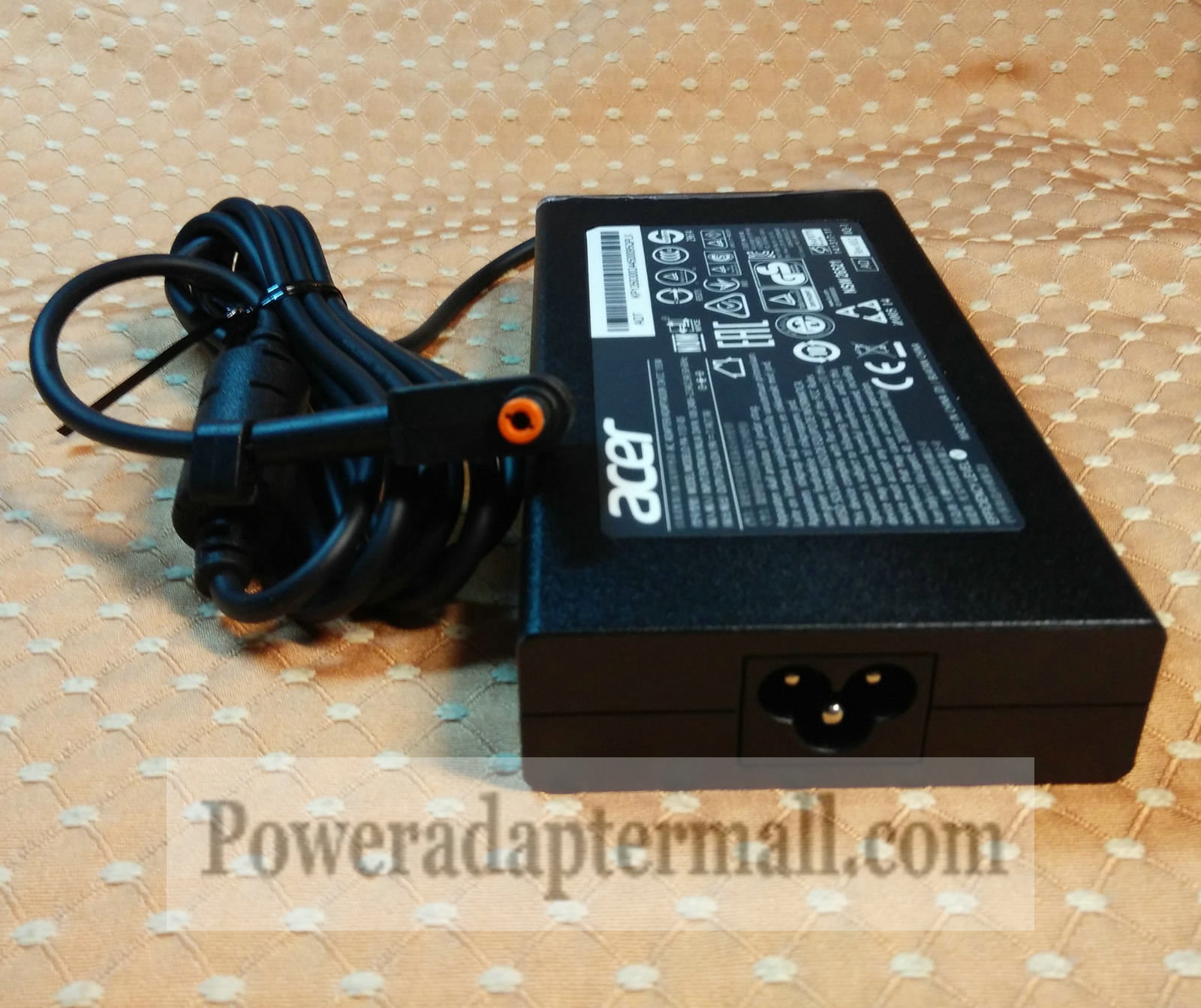 Original 19V 7.1A Acer ADP-135EB SADP-135EB AC Adapter charger