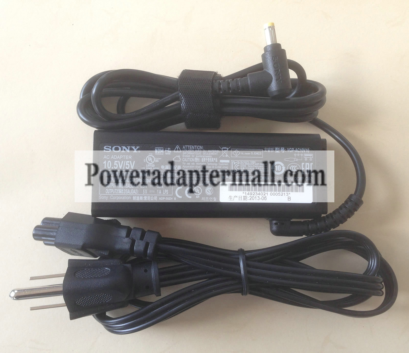 Original Sony Power Charger Vaio PRO 13 SVP13213CGB SVP13213CGS