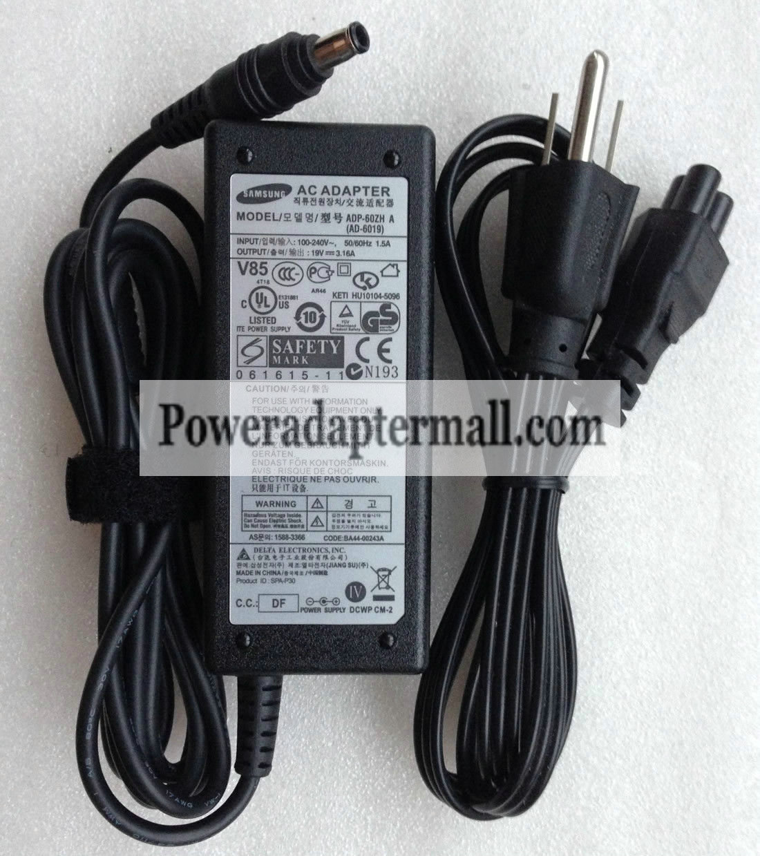 NEW Original Samsung R440/R478/R480/R523/R538 AC Adapter charger - Click Image to Close